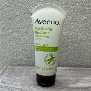 $4 🌙 Aveeno Positively Radiant‎ Daily Scrub NEW